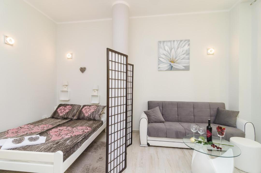 Mariva Apartman *
